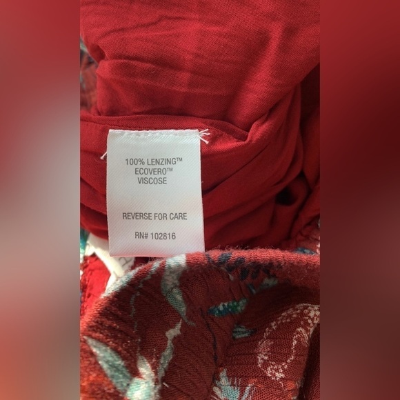 Excellent Condition, Garnet Hill Red "Raelle Midi Skirt" w/ Pockets, Size L/XL - Picture 11 of 16